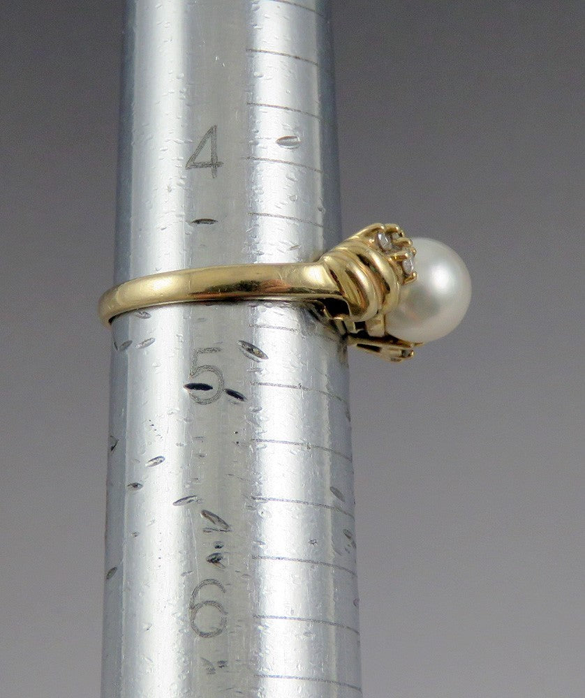 Beautiful 14k Yellow Gold ~6.8mm Pearl Diamond Ring