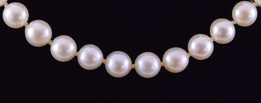 Lovely Baroque Pearl 17 " Necklace W/ 14K Gold Filigree Clasp