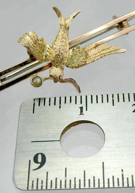 Charming Antique 10k Yellow Gold Pearl Cute Bird Swallow Sparrow Bar Pin