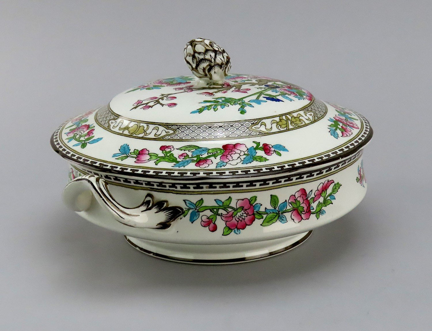 Wonderful Vintage Hancock Porcelain Indian Tree Covered Dish Black Key Gold Trim