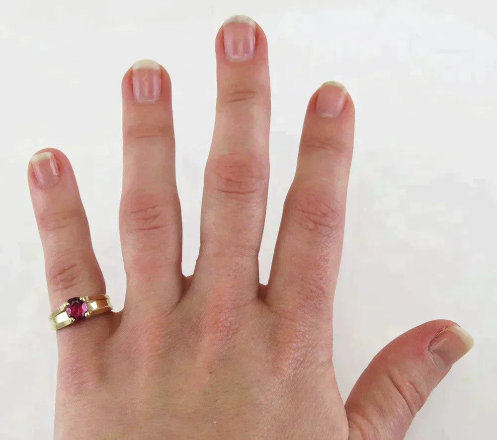 Lovely Natural Faceted Ruby Gemstone & 14K Yellow Gold Ring