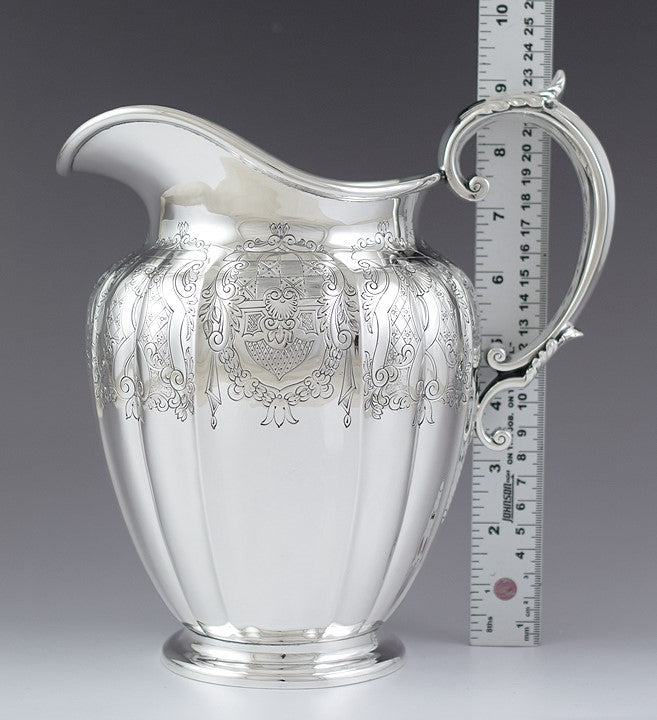 c1900-1925 Beautiful American Sterling Silver Hand Chased 4 Pint Water Pitcher