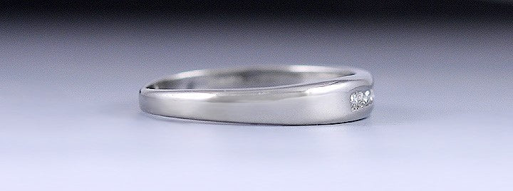 High End Platinum & Modern Brilliant Cut Diamond Anniversary Band Ring