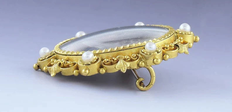 Queen Louise of Prussia Victorian 14k Gold Pearl Miniature Portrait Brooch Pin