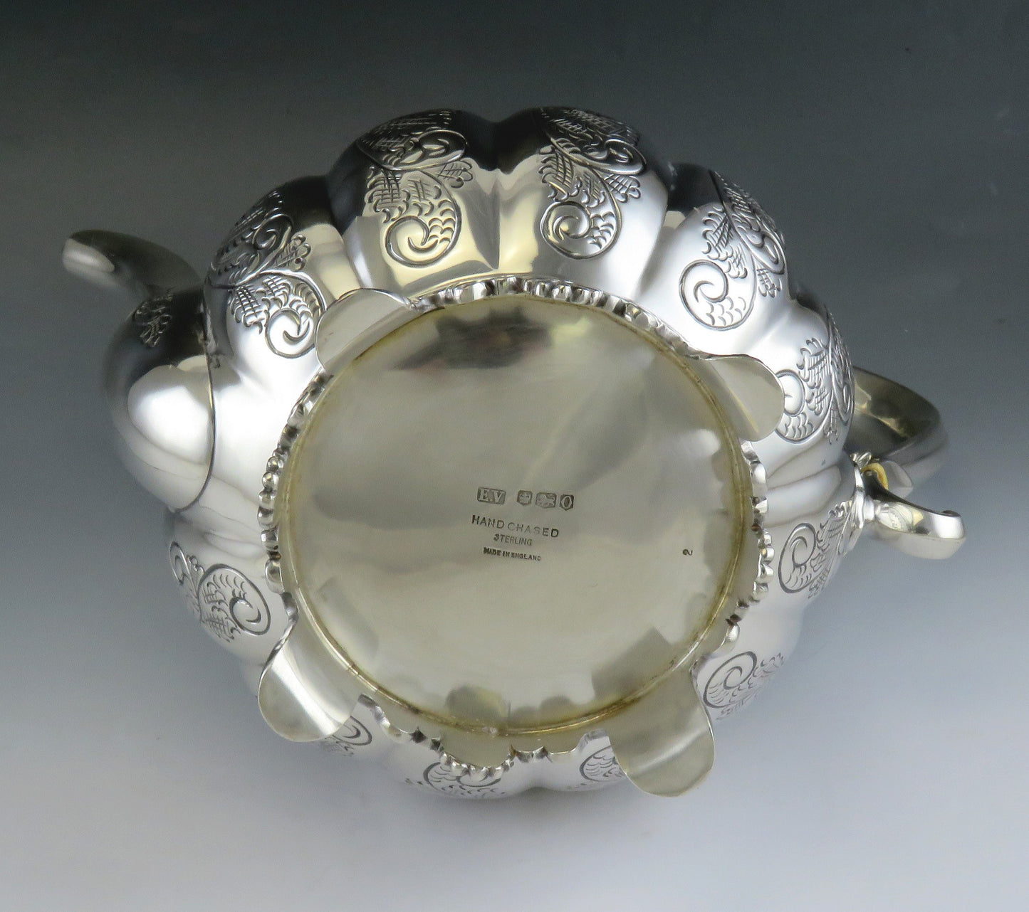 Vintage English 1956 Viner's Ltd Hand Chased Tea or Coffee Pot 9 1/2"