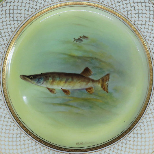 Antique c1925 Royal Doulton Porcelain China Handpainted Pike Fish Cabinet Plate