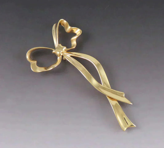 Stunning Tiffany & Company 18K Yellow Gold Heart Ribbon Bow Pin Brooch