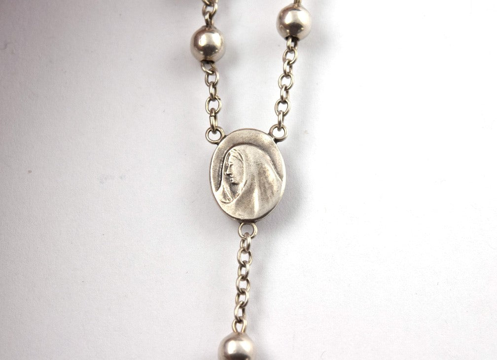 Nice Sterling Silver Crucifix Cross On Sterling Silver Rosary w/Jesus and Mary