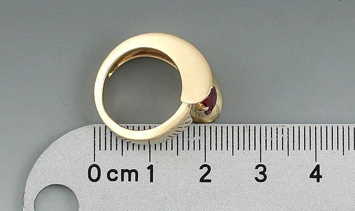 Elegant Modern 14K Yellow Gold ~.40CT Ruby & Diamond Ring Size 4