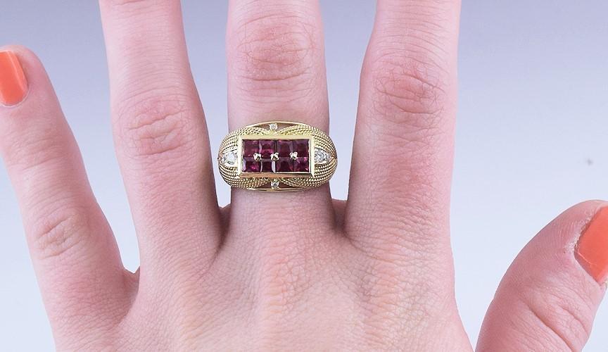 Gorgeous 18k Gold Lab Created Ruby and Diamond Ring Pave Setting