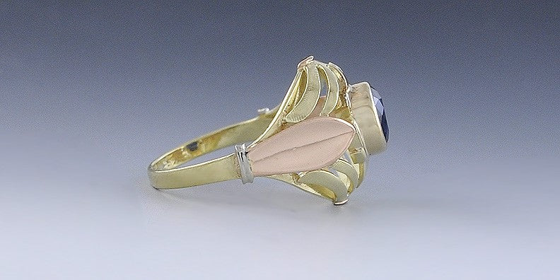 Nice Retro Vintage c1950s 14K Two Tone Rose & Yellow Gold Sapphire Ring