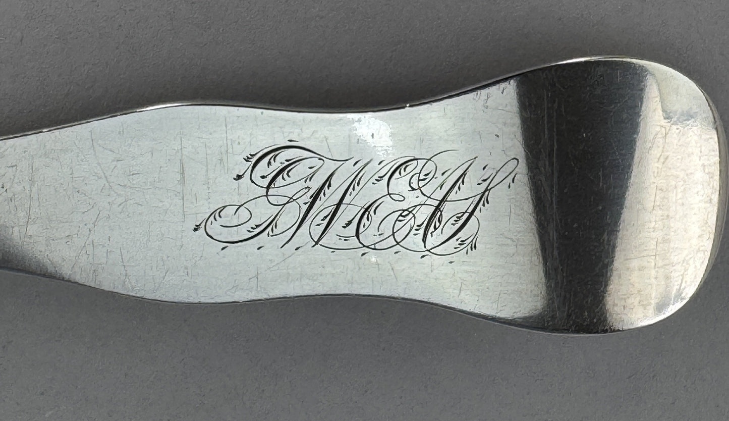 Fine Old c1815-1825 American Coin Silver Large Kings Punch Soup Ladle R W Wilson