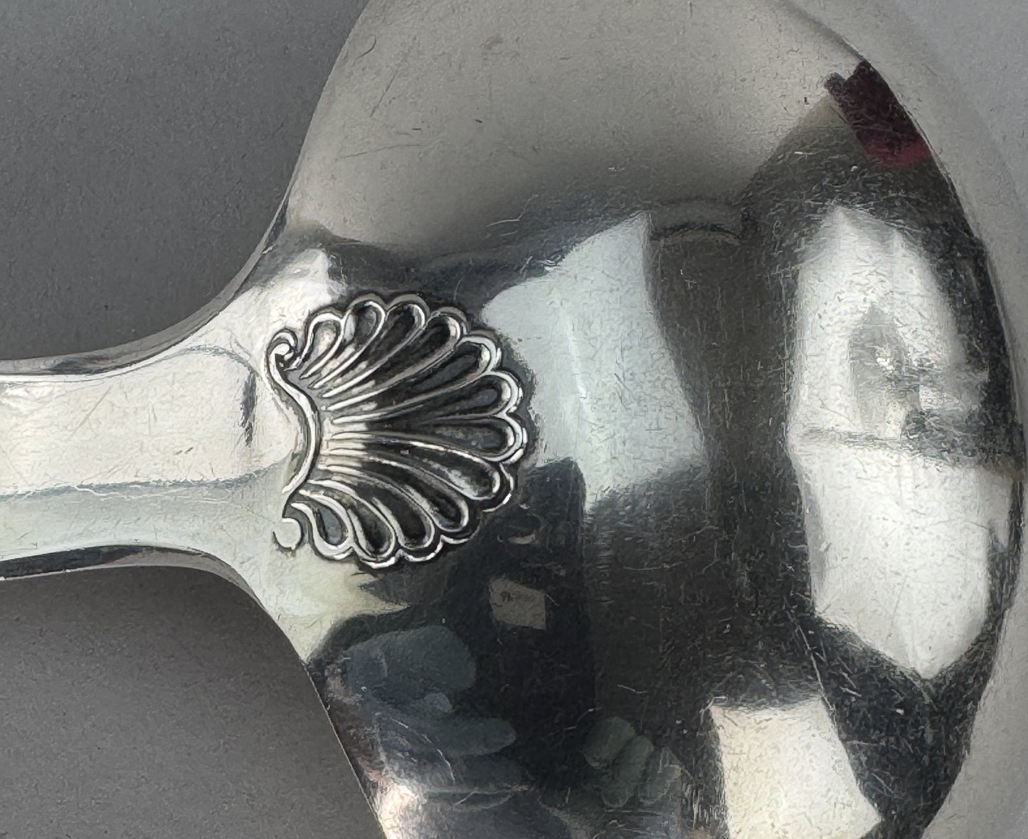 Fine Old c1815-1825 American Coin Silver Large Kings Punch Soup Ladle R W Wilson