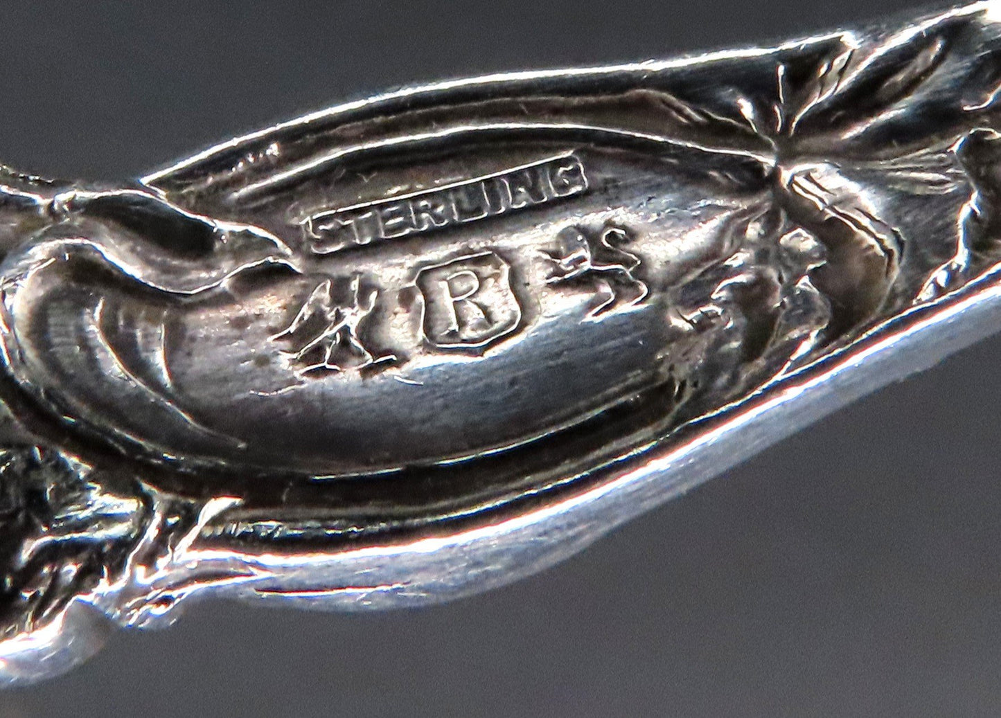 Wonderful Sterling Silver Les Six Fleurs Six Flowers Reed Barton Salad Servers