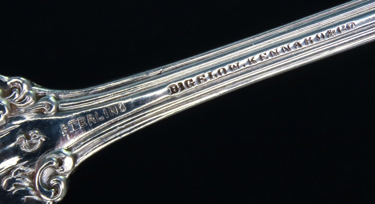 Stylish Durgin Madame Royale Sterling Silver Serving Fork No Mono 9 1/4 in