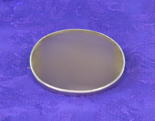 Shining Sterling Silver Oval Pin Set w/ Gray Toned Natural Agate Stone