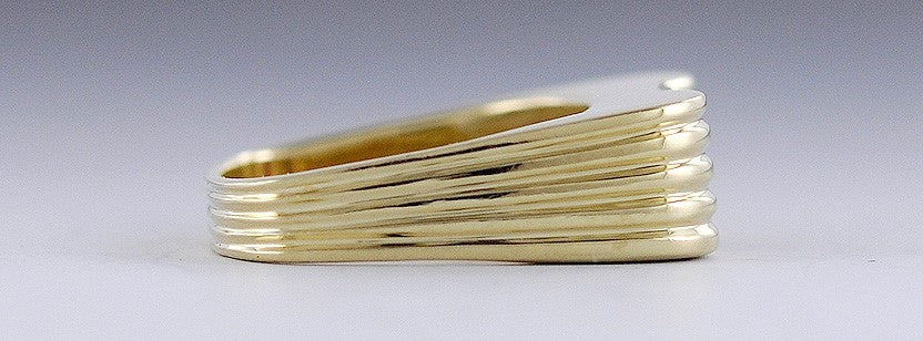 Fine Modern Art Deco Style 14K Yellow Gold Garnet Ring