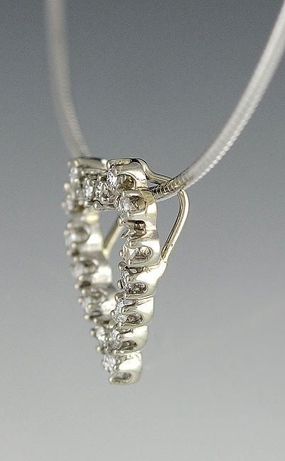 Beautiful 14k White Gold & Diamond Heart Pendant w/White Gold Cable Chain