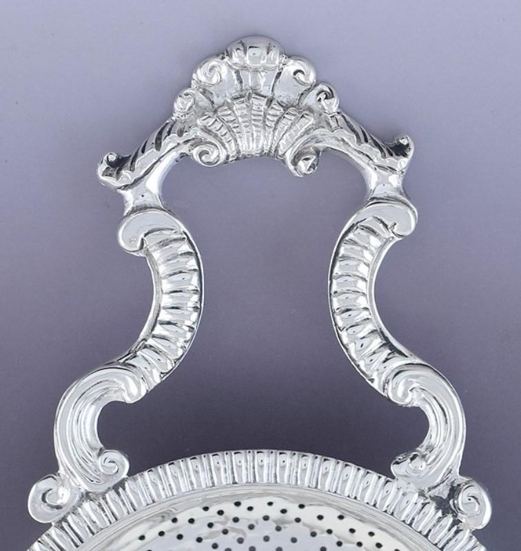 1782 English Georgian Sterling Silver Single Handle Tea or Punch Strainer