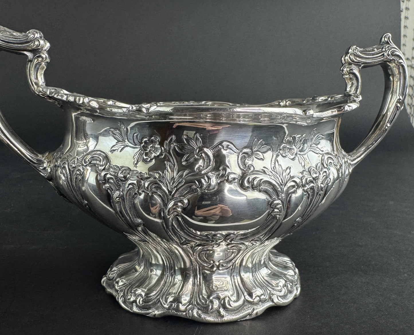 Gorham Sterling Silver Chantilly Grand Hand Chased 599 Creamer Sugar Bowl 1962
