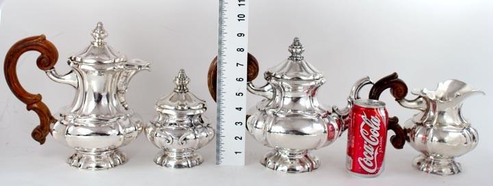 Fine Hand Hammered Italian 800 Solid Silver 4pc Tea Service c1920