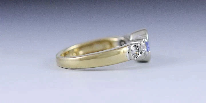 Brilliant ~.50ct Tanzanite & ~.50ct Diamond Two Toned 14K Gold Ring Size 3.75