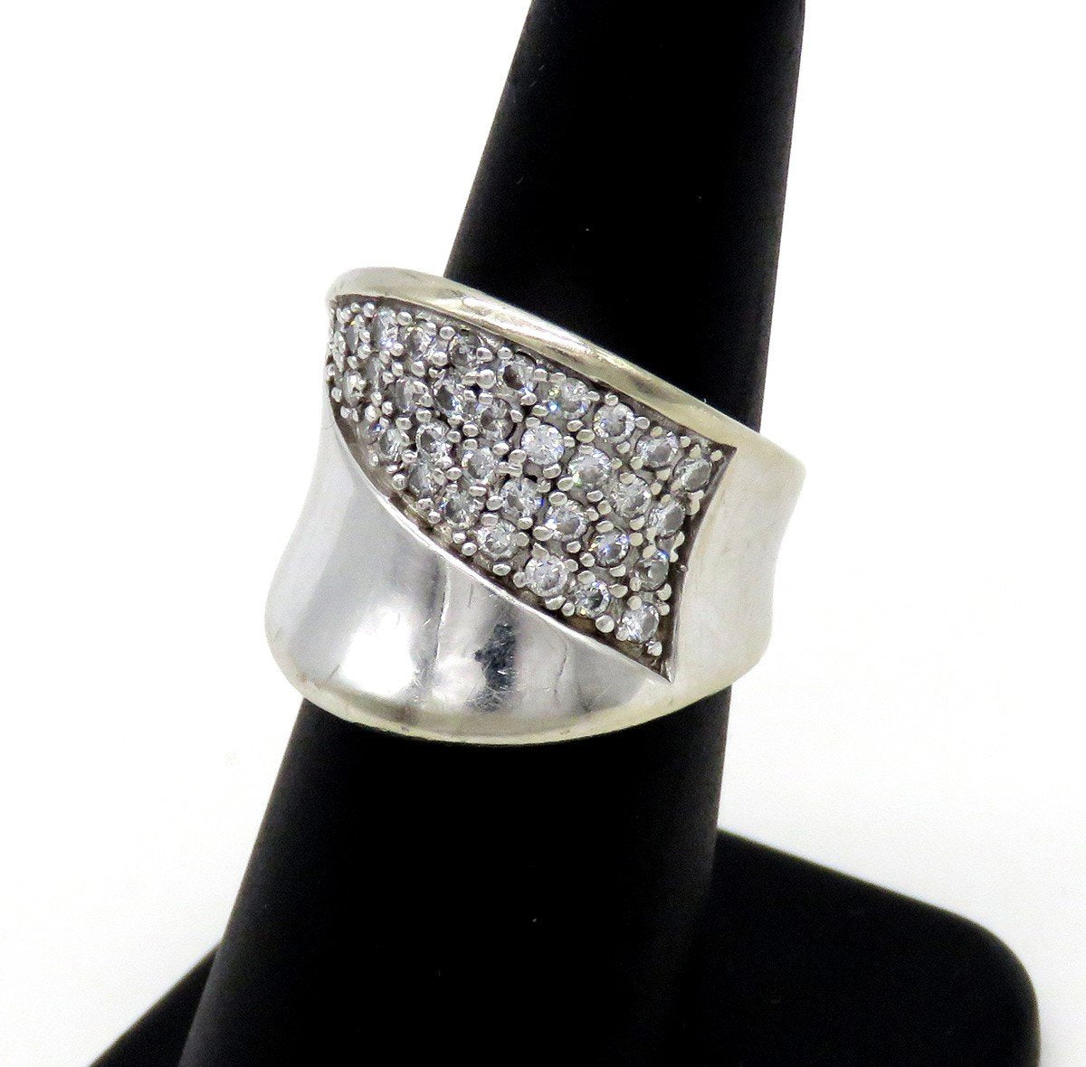 Dazzling 14k White Gold ~.35ct Diamond Pave Saddle Ring Band