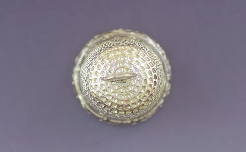 Neat late 1800s/early 1900s 14k Yellow Gold Hand Engraved Thimble Bell Pendant