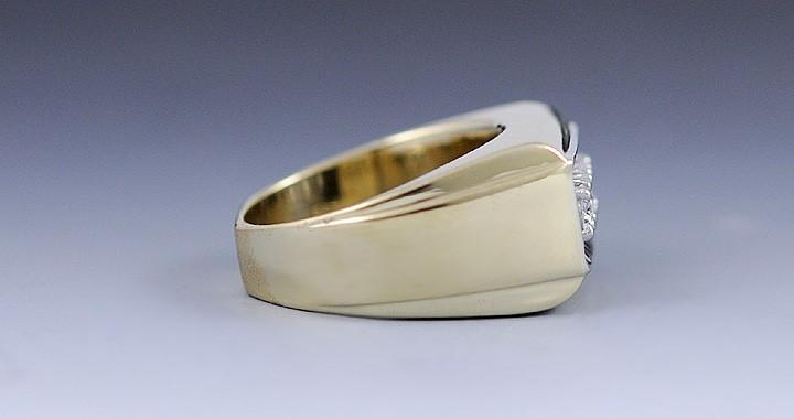 Brilliant 14K White and Yellow Gold 3 Stone Diamond Ring Size 7