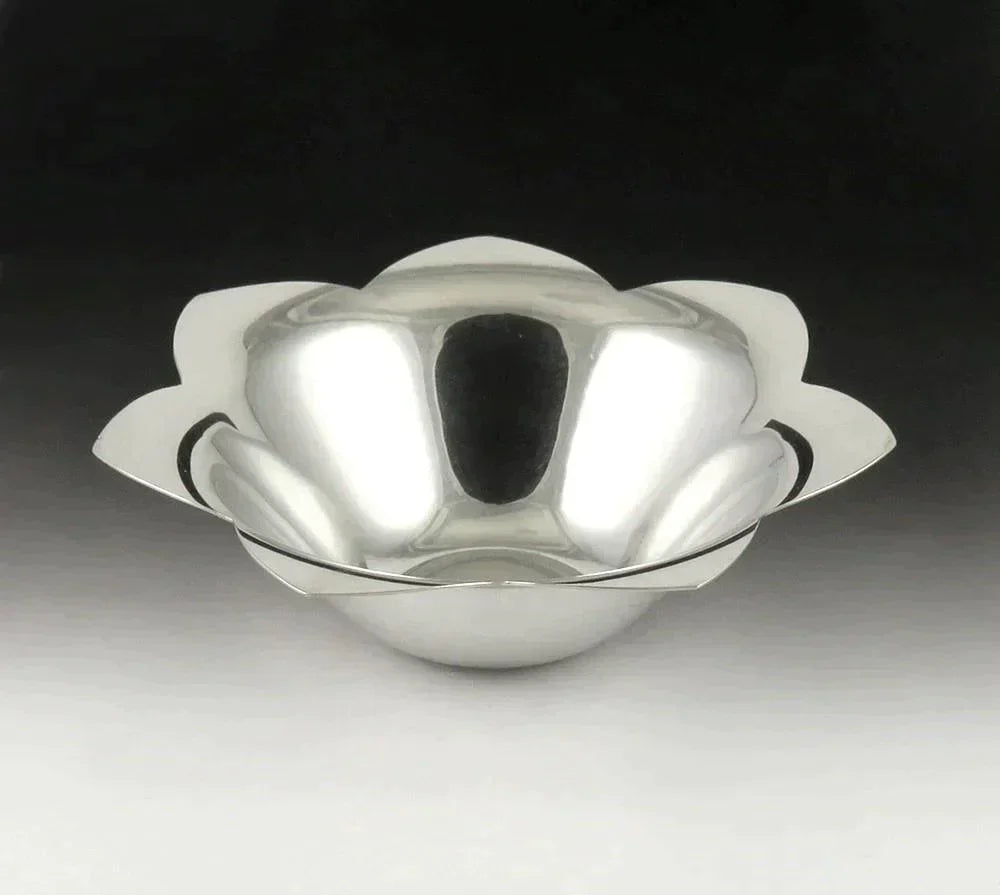 Vintage 1950s Tiffany & Co Sterling Silver 7 Petal Flower Form Bowl or Dish 7"