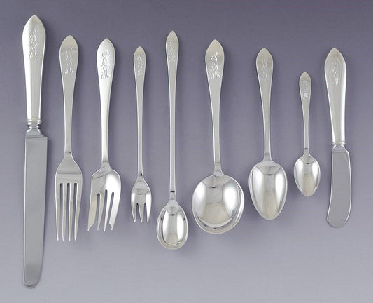 Fabulous Tiffany Co 117pc Sterling Silver Faneuil Flatware Serves 10