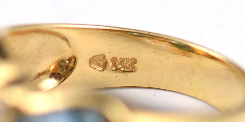 Dazzling 14k Yellow Gold w/ Diamonds and Blue Topaz Ring w/ Cross Center Sz 6.75