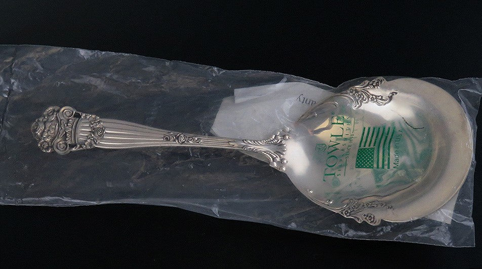 Mint New Towle Georgian Sterling Silver Large Bowl Serving Spoon 9 1/4"