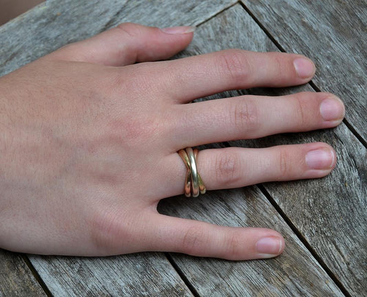 Vintage 3 Tone Yellow Rose White Gold Twist or Rolling Band Ring