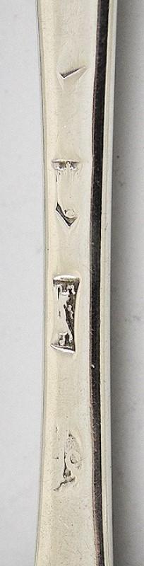 Excellent Set 4 18th C. English Hanoverian Sterling Silver Rattail 8" Spoons