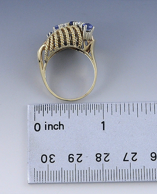 Beautiful 14k Yellow Gold ~.25ct Diamond & Sapphire Ring Size 8.25