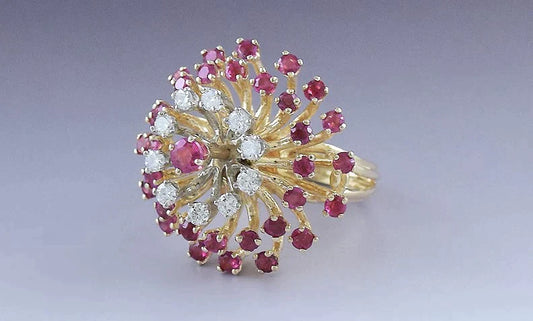 Beautiful 14k Yellow Gold Red Ruby & Diamond Cluster Ring Size 5.5