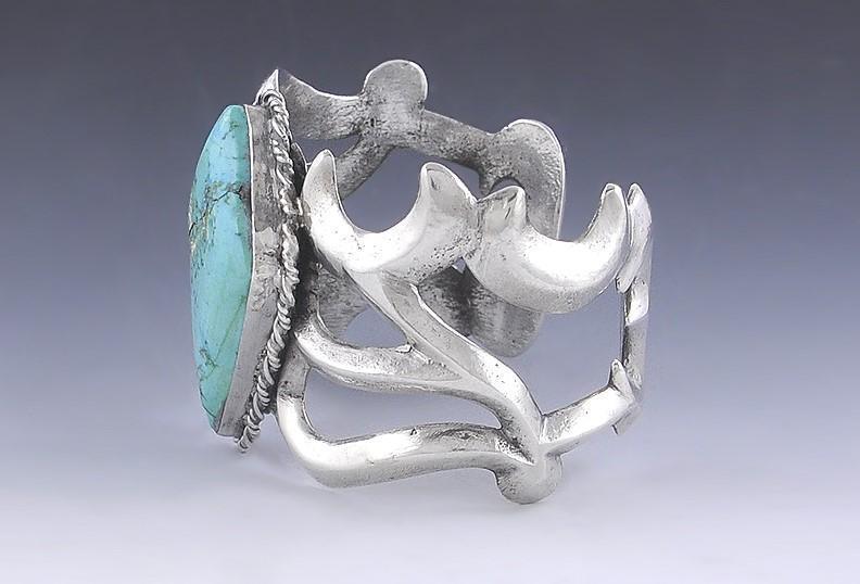 Southwest American Indian Sterling Silver & Turquoise Cuff Bangle Bracelet