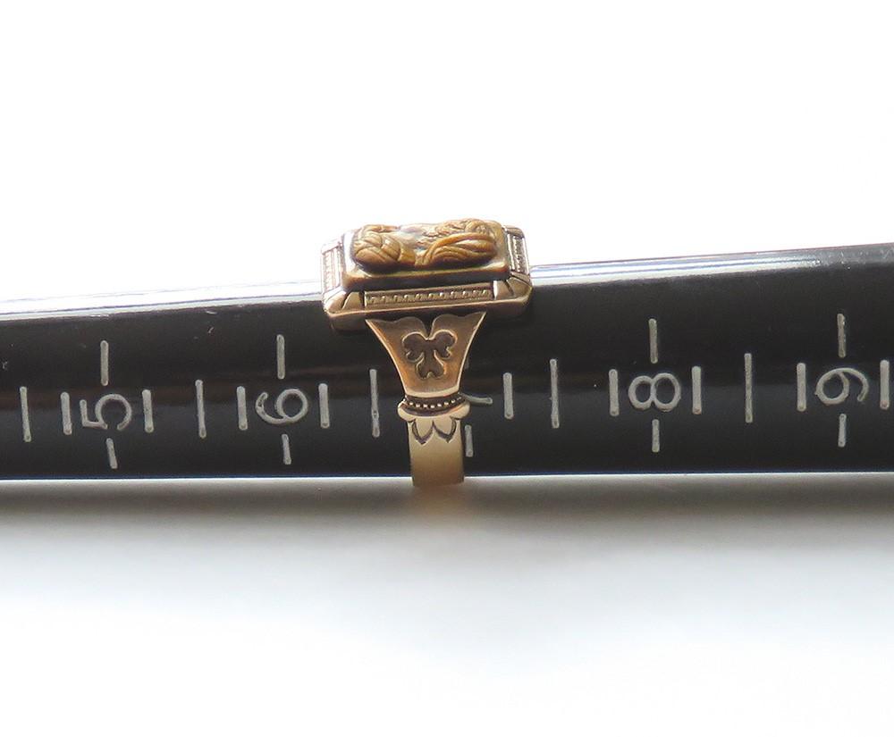 Antique Victorian 10K Yellow Gold Hand Carved Tiger's Eye Stone Cameo Ring