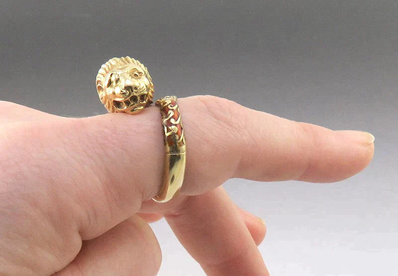 Awesome Modern 18K Yellow Gold Enamel Coiled Lion Head Statement Ring Sz 10