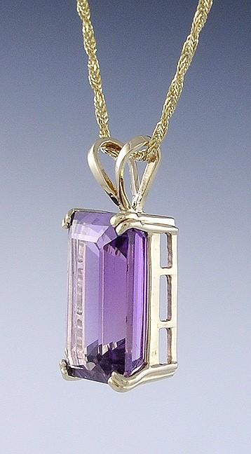 Gorgeous 14K Gold & Natural Amethyst Pendant Necklace
