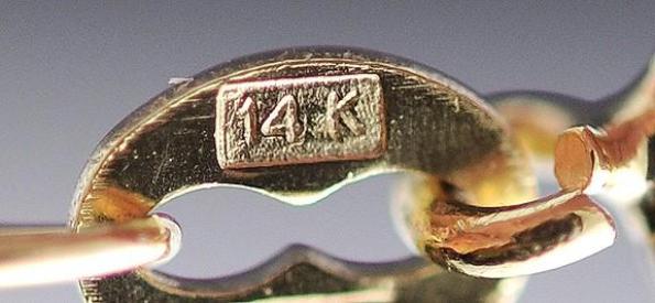 Gorgeous 14K Gold & Natural Amethyst Pendant Necklace