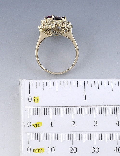 Fabulous 18k Yellow Gold Ruby Gemstone & Diamond Cluster Ring