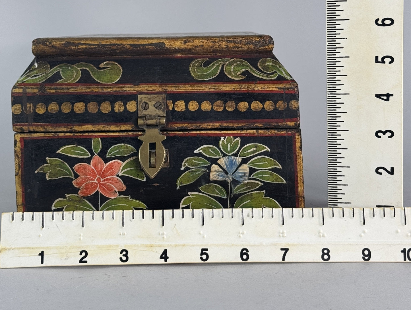 VTG/Antique Hand Painted Indian? Asian Folk Art Floral Gilt Wooden Box