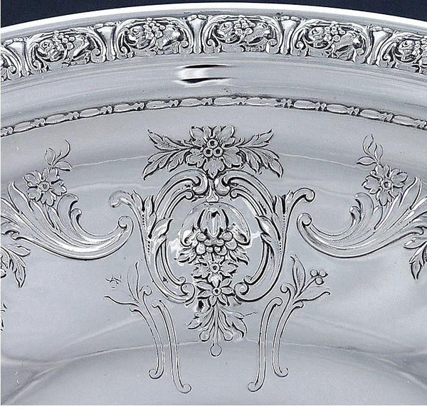 Vintage 1941 Gorham Sterling Silver Chased/Engraved Serving Centerpiece Bowl 10"