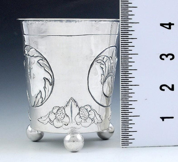 Antique 1670-1720 European Silver Engraved 3 Ball Feet Beaker Cup