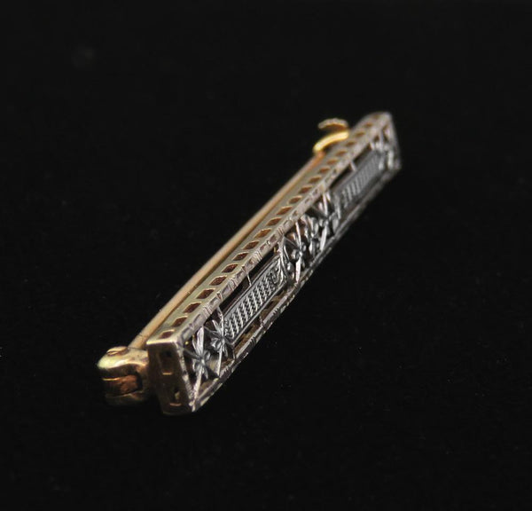 Stylish Antique Krementz 14k Gold and Platinum Bar Pin Brooch Filigree Floral