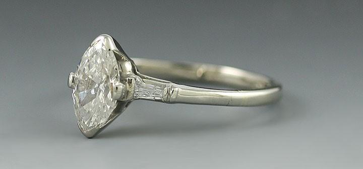 Lovely 14k White Gold Ring w/ Large Marquise Navette Diamond ~.94ct tdw
