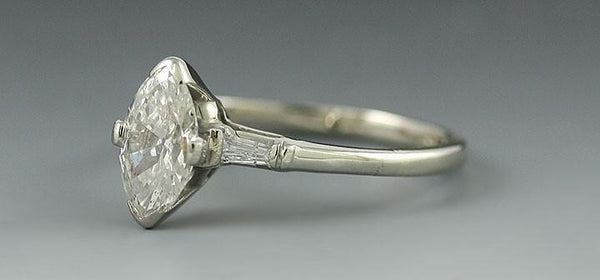 Lovely 14k White Gold Ring w/ Large Marquise Navette Diamond ~.94ct tdw