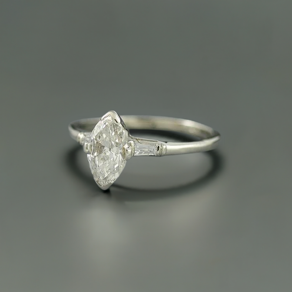 Lovely 14k White Gold Ring w/ Large Marquise Navette Diamond ~.94ct tdw